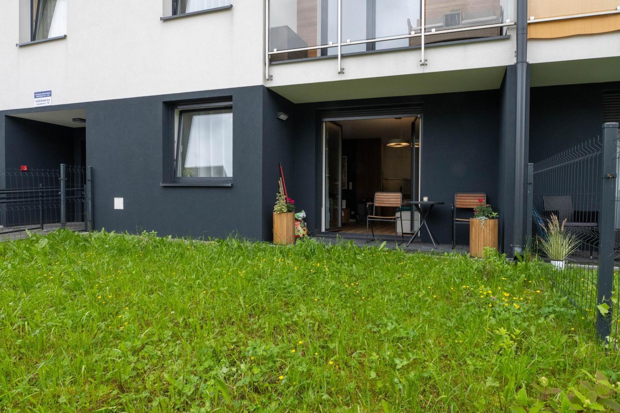 Green Apartment Chrzanów Esterno foto